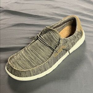 Men's Casual Knit Loafers in Brown and Gray